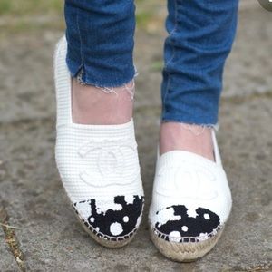 Chanel White & Black Canvas Espadrilles SZ 38